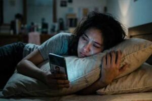 Ciri orang terkena pelet tepuk bantal dan panduan lengkap